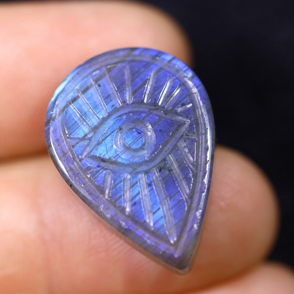 18.53cts Labradorite Evil Eye - Carving (1 of 3)