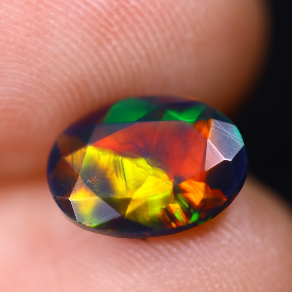 1.16Ct Welo Black Opal Faceted Polished - Ethiopian Opal: Ksmith Jewels Global Welcome to our auction house, today auction brought to you by Ksmith Jewels Global based in Penang, Malaysia specialize in all kinds of opal and color gemstone both in manufacturi