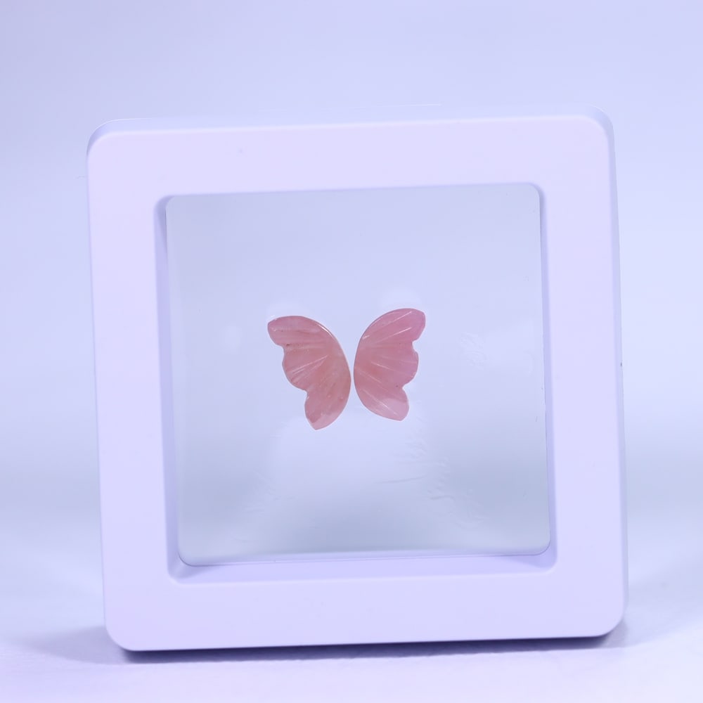 1 Pair of Natural Tourmaline Butterfly Carving, Size 12x12mm (approx): Ksmith Jewels Global Welcome to our auction house, today auction brought to you by Ksmith Jewels Global based in Penang, Malaysia specialize in all kinds of opal and color gemstone both in manufacturi