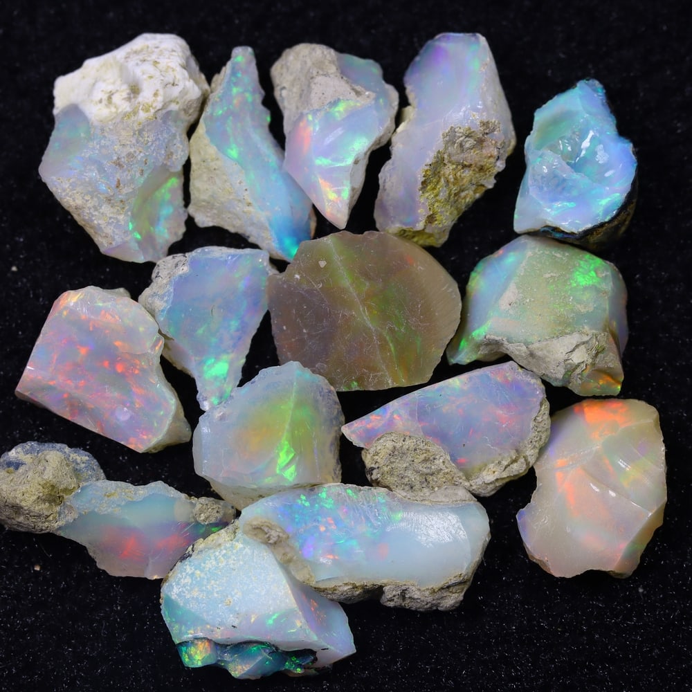 35.2Ct Rough Opal Specimen Lot - Ethiopian Opal - Mineral Rough: Ksmith Jewels Global Welcome to our auction house, today auction brought to you by Ksmith Jewels Global based in Penang, Malaysia specialize in all kinds of opal and color gemstone both in manufacturi