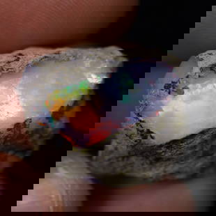 *20.7Ct Rough Opal Specimen - Ethiopian Opal - Mineral Rough: Ksmith Jewels Global Welcome to our auction house, today auction brought to you by Ksmith Jewels Global based in Penang, Malaysia specialize in all kinds of opal and color gemstone both in manufacturi