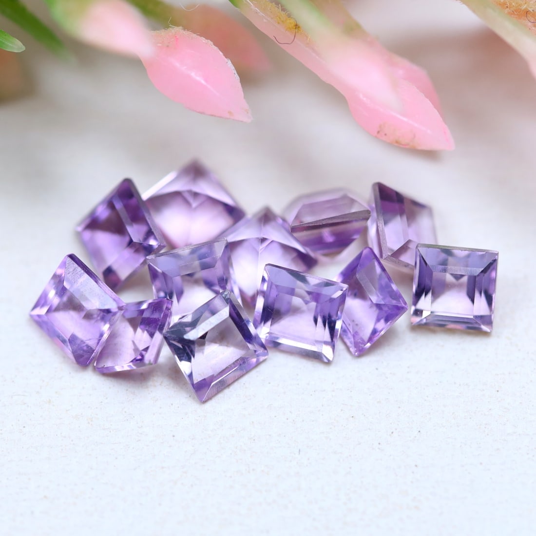 Amethyst 1.87Ct Natural Purple Amethyst Lots: Ksmith Jewels Global Welcome to our auction house, today auction brought to you by Ksmith Jewels Global based in Penang, Malaysia specialize in all kinds of opal and color gemstone both in manufacturi