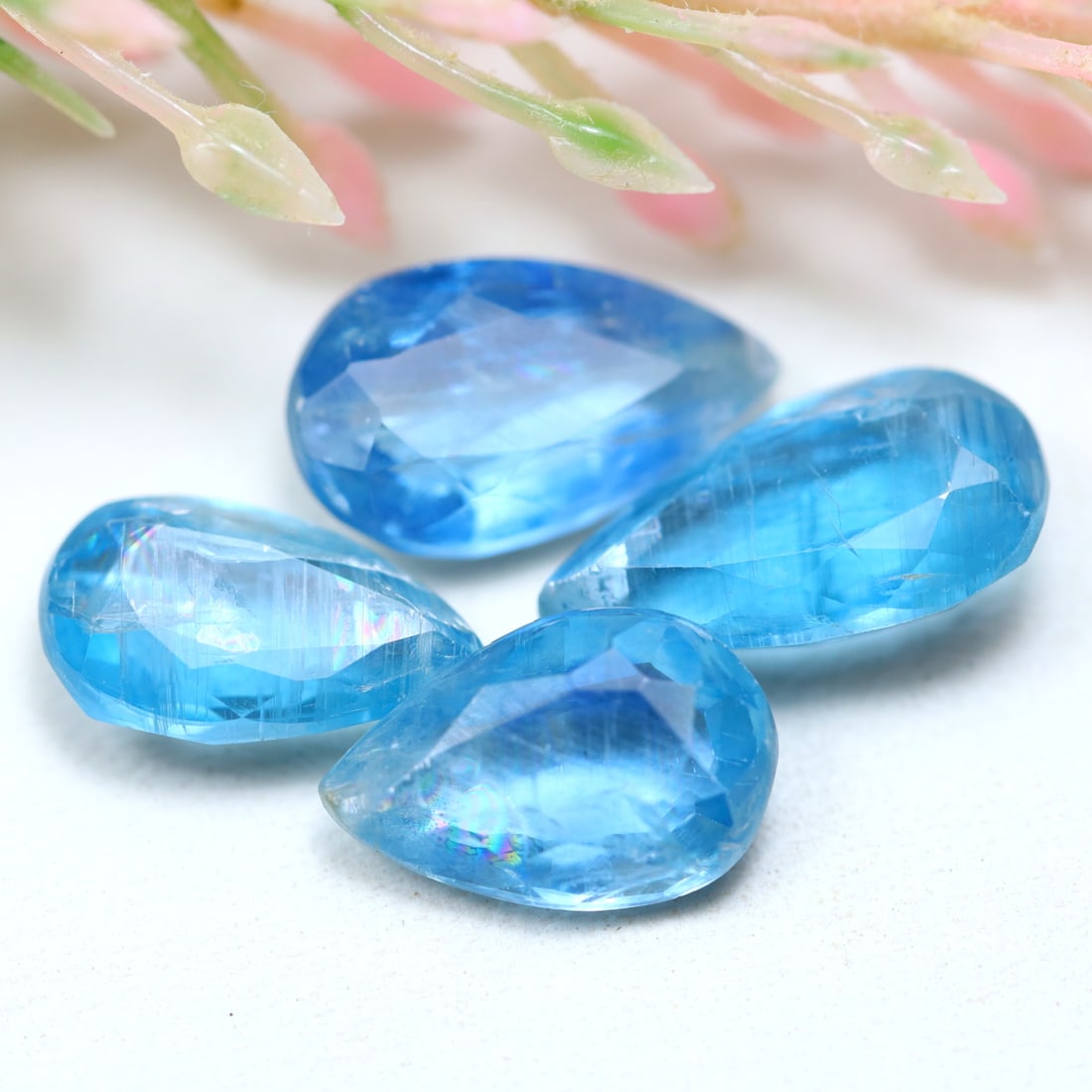 Kyanite 10.04Ct Natural Pear Cut Aqua Kyanite Lots: Ksmith Jewels Global Welcome to our auction house, today auction brought to you by Ksmith Jewels Global based in Penang, Malaysia specialize in all kinds of opal and color gemstone both in manufacturi