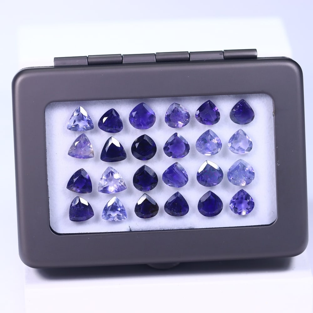 22.88Ct Iolite Set - Polished Faceted: Ksmith Jewels Global Welcome to our auction house, today auction brought to you by Ksmith Jewels Global based in Penang, Malaysia specialize in all kinds of opal and color gemstone both in manufacturi