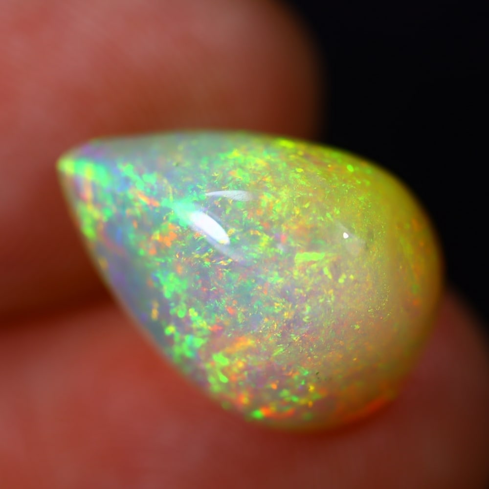 *5.89Ct Welo Opal Polished - Ethiopian Opal - Pear Cabochon: Ksmith Jewels Global Welcome to our auction house, today auction brought to you by Ksmith Jewels Global based in Penang, Malaysia specialize in all kinds of opal and color gemstone both in manufacturi