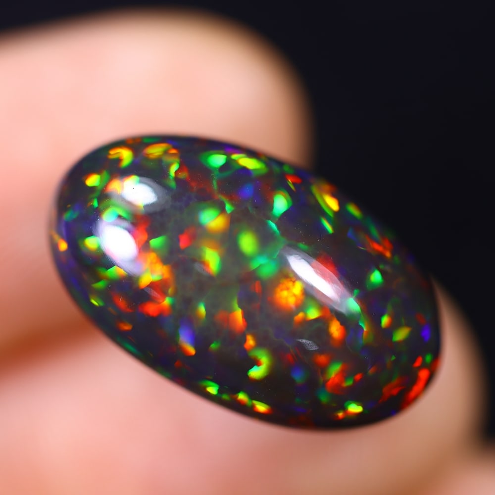 *13.72Ct Welo Opal Smoked Polished - Ethiopian Opal: Ksmith Jewels Global Welcome to our auction house, today auction brought to you by Ksmith Jewels Global based in Penang, Malaysia specialize in all kinds of opal and color gemstone both in manufacturi