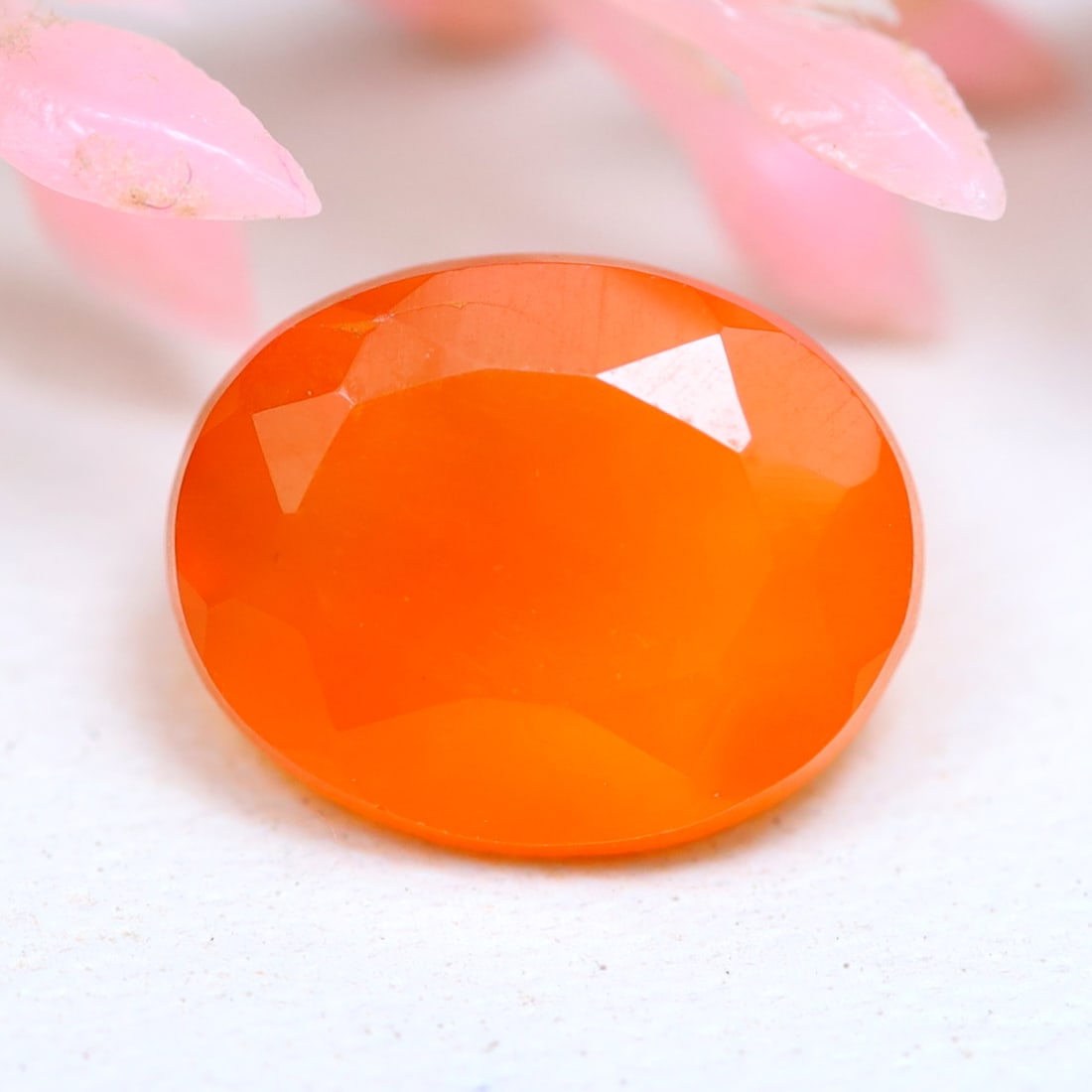 1.63Ct Natural Orange Carnelian Faceted Cut Gemstone: Ksmith Jewels Global Welcome to our auction house, today auction brought to you by Ksmith Jewels Global based in Penang, Malaysia specialize in all kinds of opal and color gemstone both in manufacturi