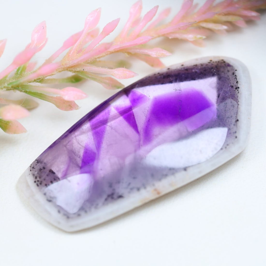 Amethyst 34.63Ct Natural Purple Trapiche Amethyst: Ksmith Jewels Global Welcome to our auction house, today auction brought to you by Ksmith Jewels Global based in Penang, Malaysia specialize in all kinds of opal and color gemstone both in manufacturi