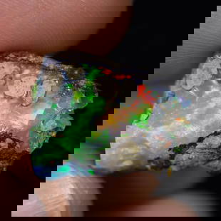 6.7Ct Rough Opal Specimen - Ethiopian Opal - Mineral Rough: Ksmith Jewels Global Welcome to our auction house, today auction brought to you by Ksmith Jewels Global based in Penang, Malaysia specialize in all kinds of opal and color gemstone both in manufacturi