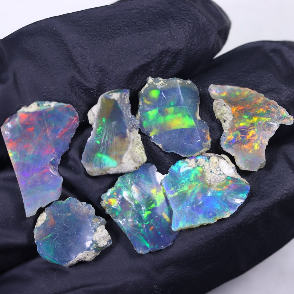 11.1Ct Smoked Rough Opal Specimen - Ethiopian Opal - Mineral Rough: Ksmith Jewels Global Welcome to our auction house, today auction brought to you by Ksmith Jewels Global based in Penang, Malaysia specialize in all kinds of opal and color gemstone both in manufacturi