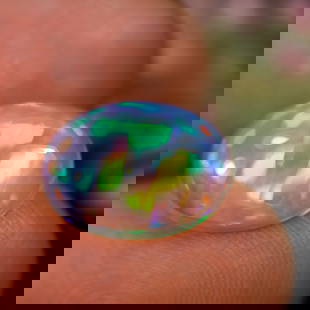 3.03Ct Welo Opal - Ethiopian Opal - Oval Cabochon: Ksmith Jewels Global Welcome to our auction house, today auction brought to you by Ksmith Jewels Global based in Penang, Malaysia specialize in all kinds of opal and color gemstone both in manufacturi