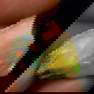 *13Ct Rough Opal Specimen - Ethiopian Opal - Mineral Rough: Ksmith Jewels Global Welcome to our auction house, today auction brought to you by Ksmith Jewels Global based in Penang, Malaysia specialize in all kinds of opal and color gemstone both in manufacturi