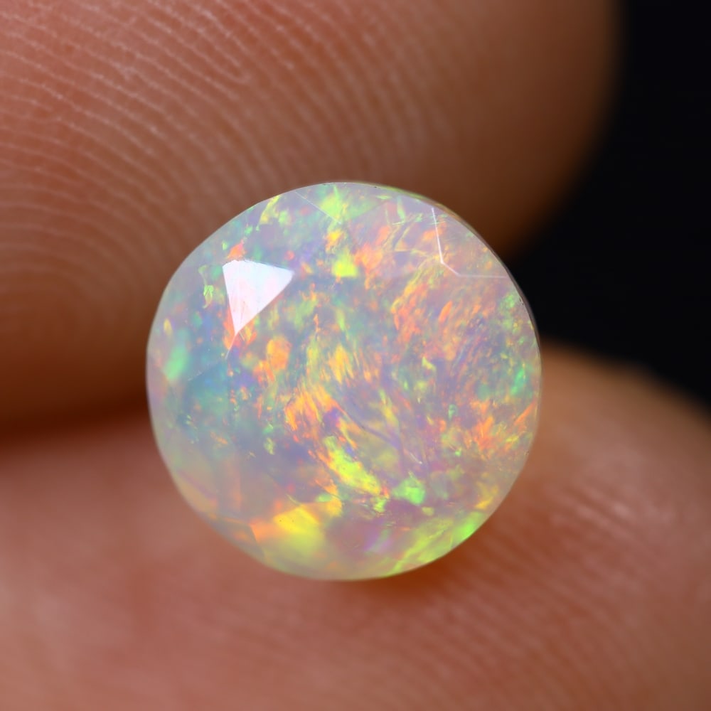 1.46Ct Welo Opal Faceted Polished - Ethiopian Opal: Ksmith Jewels Global Welcome to our auction house, today auction brought to you by Ksmith Jewels Global based in Penang, Malaysia specialize in all kinds of opal and color gemstone both in manufacturi