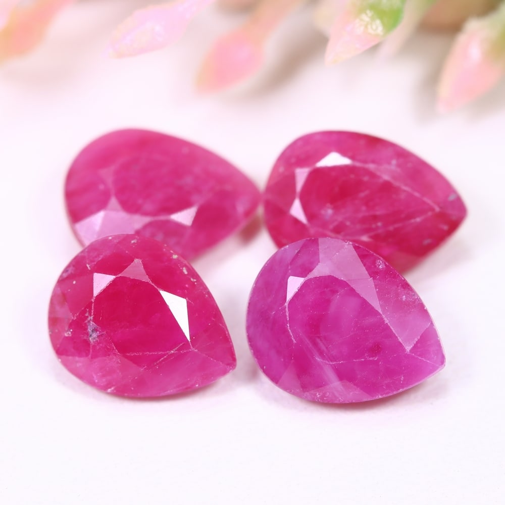 8.94Ct Red Ruby Set - Polished Faceted (1 of 2)