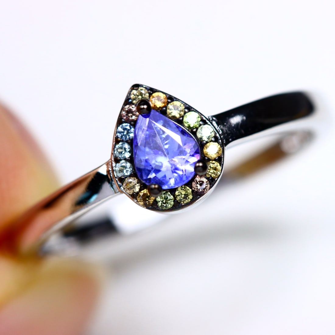 Total Weight of 10.28Ct Natural Tanzanite Ring 925 Sterling Silver Size 7.5US (1 of 2)