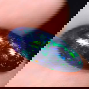 2.39Ct Welo Black Opal Polished - Ethiopian Opal: Ksmith Jewels Global Welcome to our auction house, today auction brought to you by Ksmith Jewels Global based in Penang, Malaysia specialize in all kinds of opal and color gemstone both in manufacturi