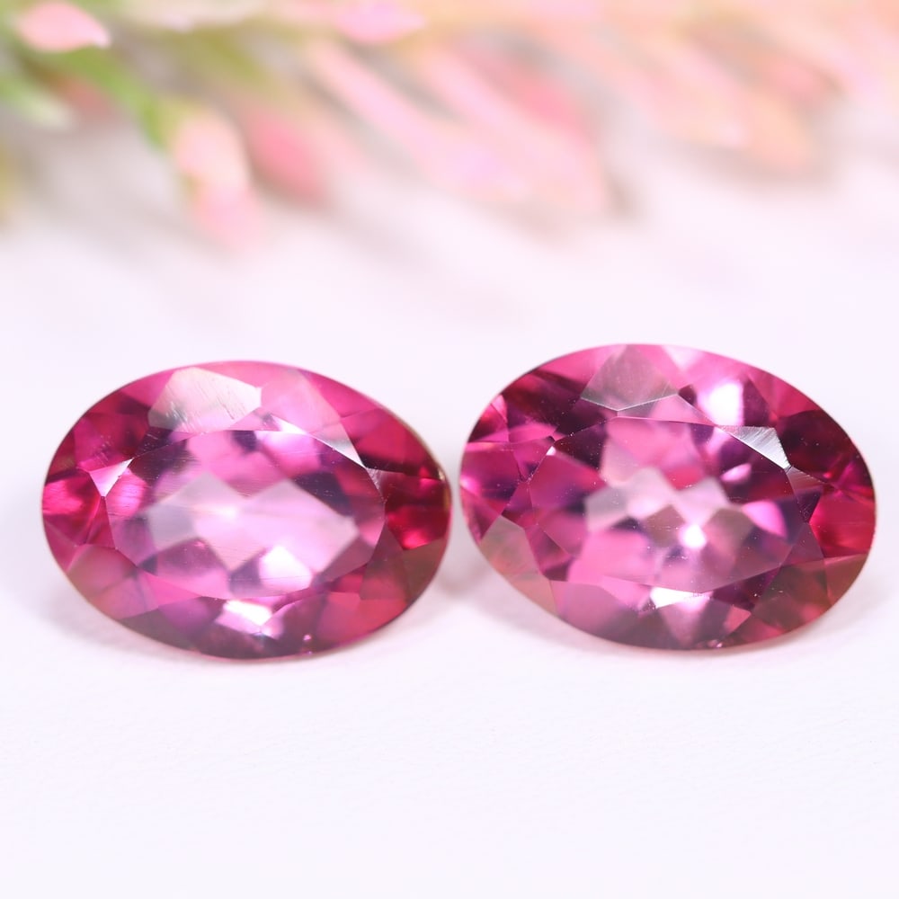 14.66Ct Pink Topaz Pair - Polished Faceted: Ksmith Jewels Global Welcome to our auction house, today auction brought to you by Ksmith Jewels Global based in Penang, Malaysia specialize in all kinds of opal and color gemstone both in manufacturi