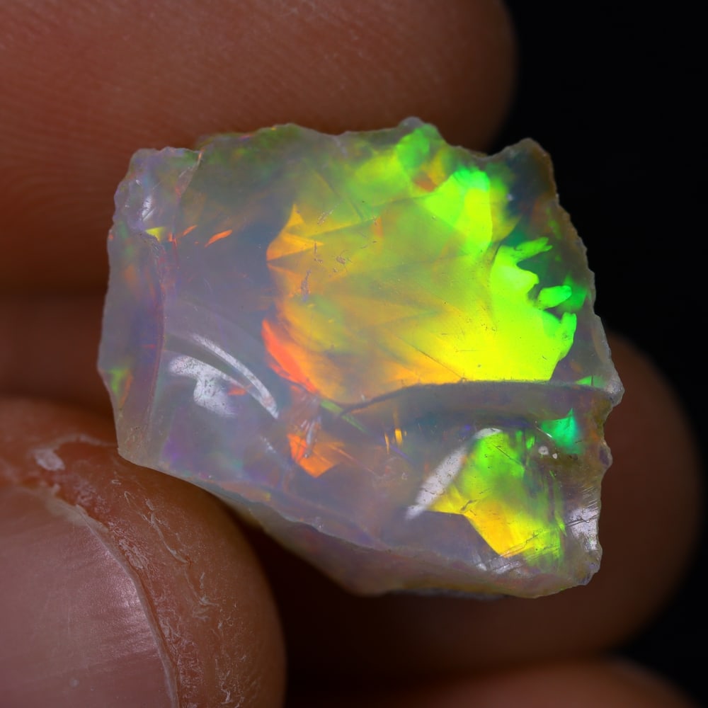 7.4Ct Rough Opal Specimen - Ethiopian Opal - Mineral Rough: Ksmith Jewels Global Welcome to our auction house, today auction brought to you by Ksmith Jewels Global based in Penang, Malaysia specialize in all kinds of opal and color gemstone both in manufacturi