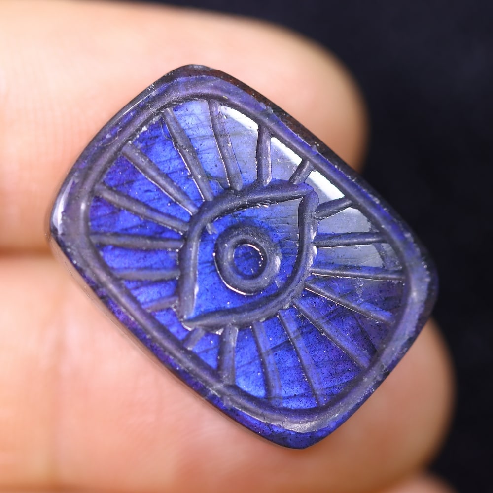 21.99cts Labradorite Evil Eye - Carving (1 of 3)