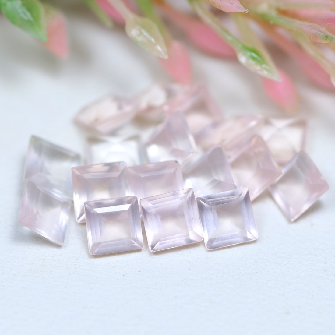 Rose Quartz 5.29Ct Square Cut Natural Pinkish Rose Quartz Lot OT6932: Ksmith Jewels Global Welcome to our auction house, today auction brought to you by Ksmith Jewels Global based in Penang, Malaysia specialize in all kinds of opal and color gemstone both in manufacturi
