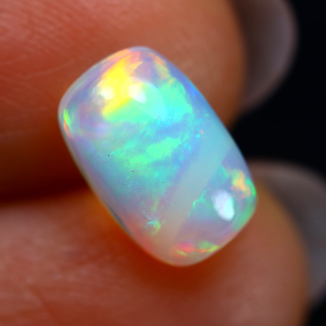 1.67Ct Natural Flashy Rainbow Ethiopian Welo Opal - Ethiopian Opal - Oval Cabochon: Ksmith Jewels Global Welcome to our auction house, today auction brought to you by Ksmith Jewels Global based in Penang, Malaysia specialize in all kinds of opal and color gemstone both in manufacturi