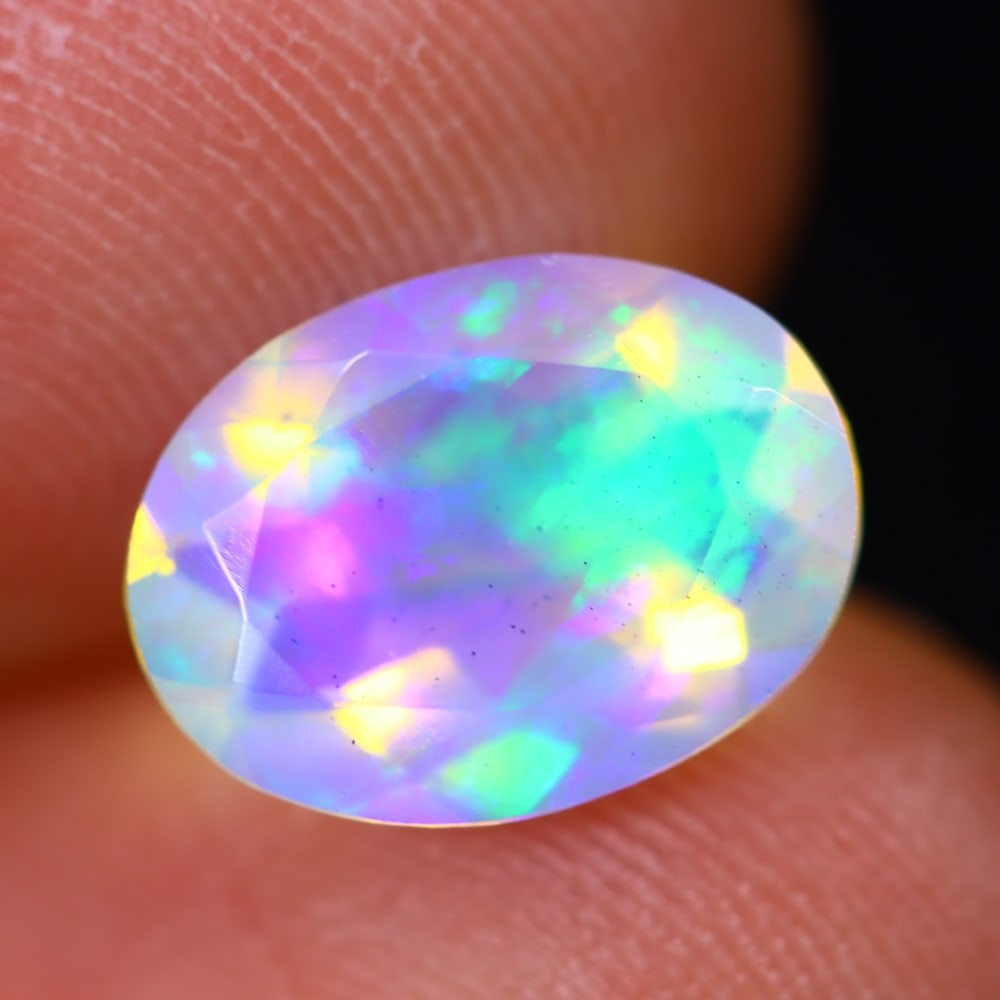 1.70Ct Welo Opal Polished - Ethiopian Opal - Oval Faceted: Ksmith Jewels Global Welcome to our auction house, today auction brought to you by Ksmith Jewels Global based in Penang, Malaysia specialize in all kinds of opal and color gemstone both in manufacturi