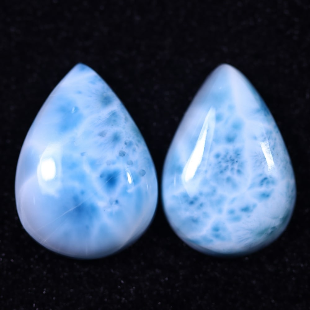 *32.74cts Natural Larimar Set - Polished Cabochon: Ksmith Jewels Global Welcome to our auction house, today auction brought to you by Ksmith Jewels Global based in Penang, Malaysia specialize in all kinds of opal and color gemstone both in manufacturi