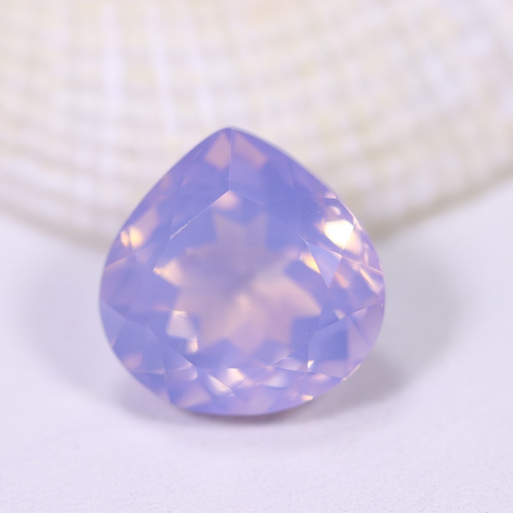 8.80Ct Lavender Amethyst - Polished Faceted: Ksmith Jewels Global Welcome to our auction house, today auction brought to you by Ksmith Jewels Global based in Penang, Malaysia specialize in all kinds of opal and color gemstone both in manufacturi