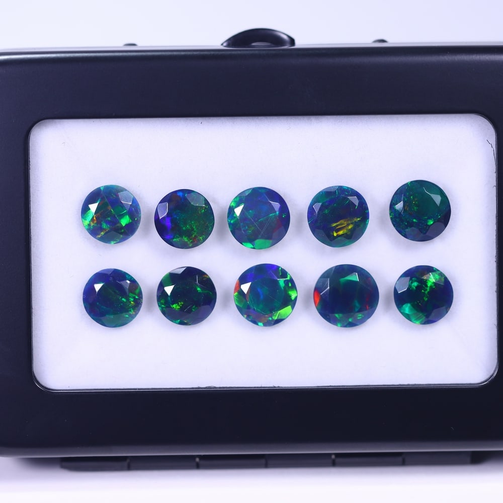 *12.63Ct 10pcs Faceted Smoked Welo Opal Set - Ethiopian Opal: Ksmith Jewels Global Welcome to our auction house, today auction brought to you by Ksmith Jewels Global based in Penang, Malaysia specialize in all kinds of opal and color gemstone both in manufacturi