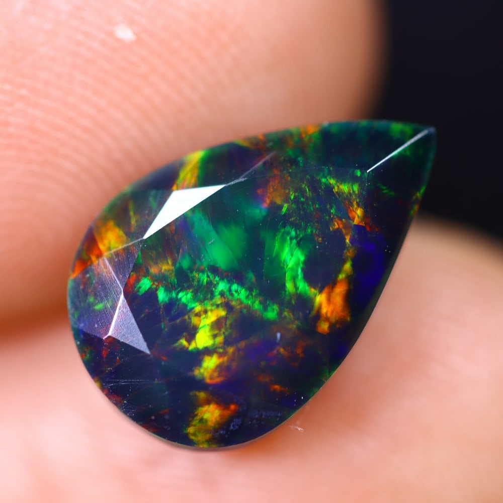 2.32Ct Welo Black Opal Polished - Ethiopian Opal (1 of 8)