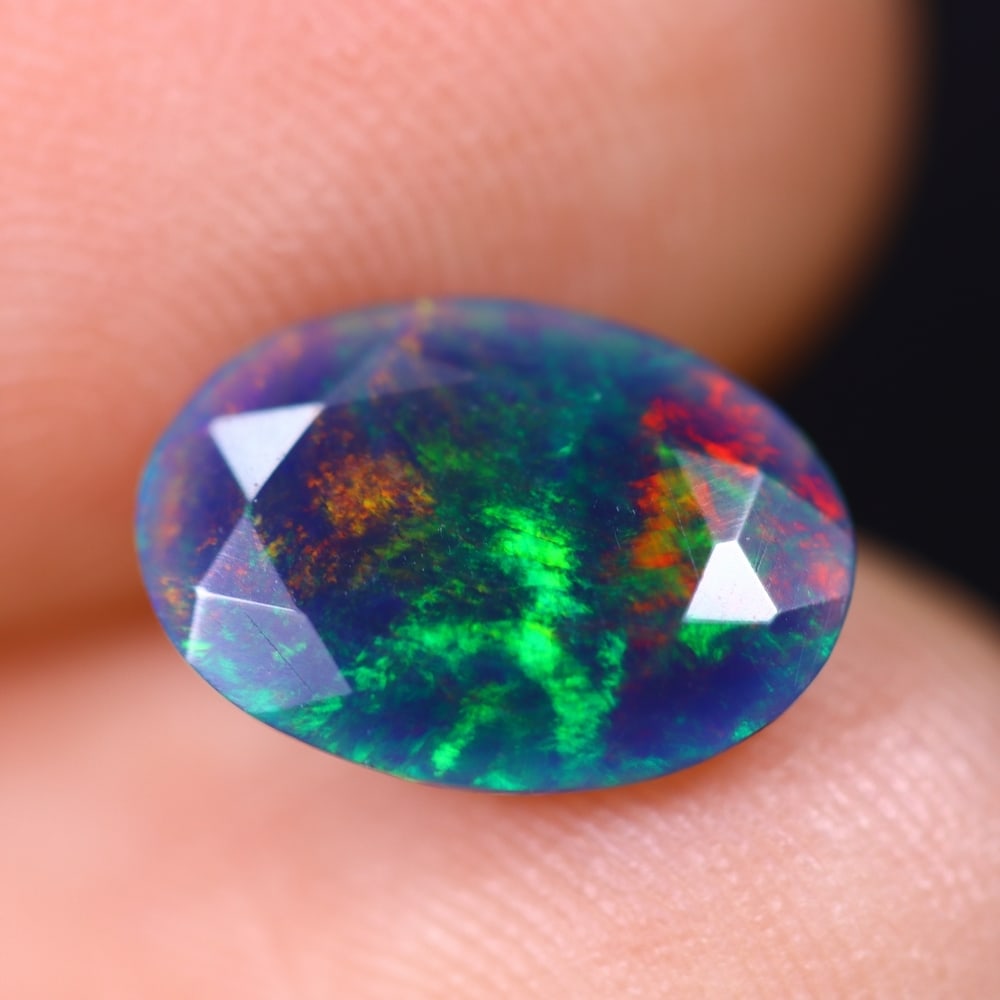 1.02Ct Welo Black Faceted Opal Polished - Ethiopian Opal: Ksmith Jewels Global Welcome to our auction house, today auction brought to you by Ksmith Jewels Global based in Penang, Malaysia specialize in all kinds of opal and color gemstone both in manufacturi