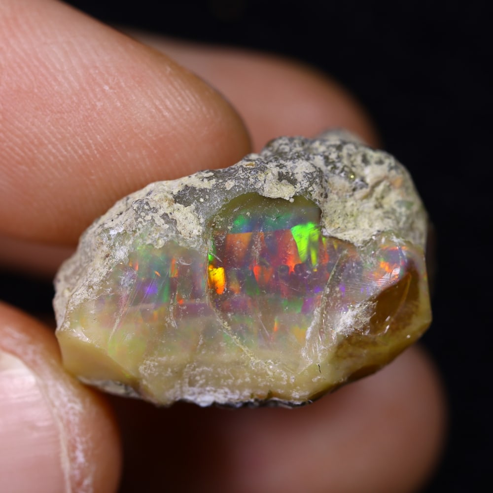 24.2Ct Rough Opal Specimen - Ethiopian Opal - Mineral Rough: Ksmith Jewels Global Welcome to our auction house, today auction brought to you by Ksmith Jewels Global based in Penang, Malaysia specialize in all kinds of opal and color gemstone both in manufacturi