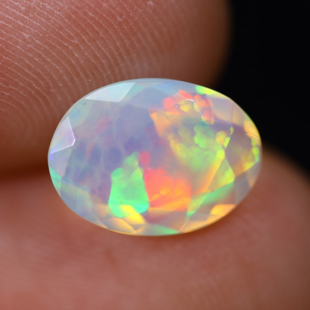 1.50Ct Welo Opal Faceted Polished - Ethiopian Opal: Ksmith Jewels Global Welcome to our auction house, today auction brought to you by Ksmith Jewels Global based in Penang, Malaysia specialize in all kinds of opal and color gemstone both in manufacturi