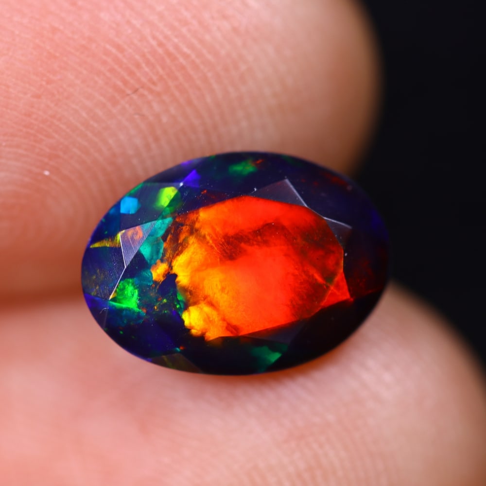 1.58Ct Welo Black Opal Faceted Polished - Ethiopian Opal: Ksmith Jewels Global Welcome to our auction house, today auction brought to you by Ksmith Jewels Global based in Penang, Malaysia specialize in all kinds of opal and color gemstone both in manufacturi
