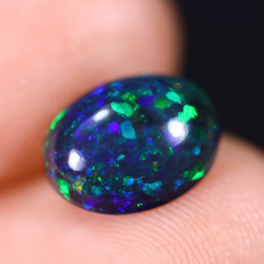 1.79Ct Welo Black Opal Polished - Ethiopian Opal: Ksmith Jewels Global Welcome to our auction house, today auction brought to you by Ksmith Jewels Global based in Penang, Malaysia specialize in all kinds of opal and color gemstone both in manufacturi