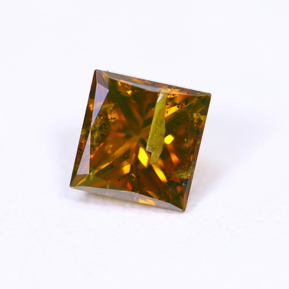 0.58ct Champagne Red Princess Cut Diamond 4.6x4.5mm - Natural Diamond, Loose Diamond: Ksmith Jewels Global Welcome to our auction house, today auction brought to you by Ksmith Jewels Global based in Penang, Malaysia specialize in all kinds of opal, diamond and color gemstone both in ma