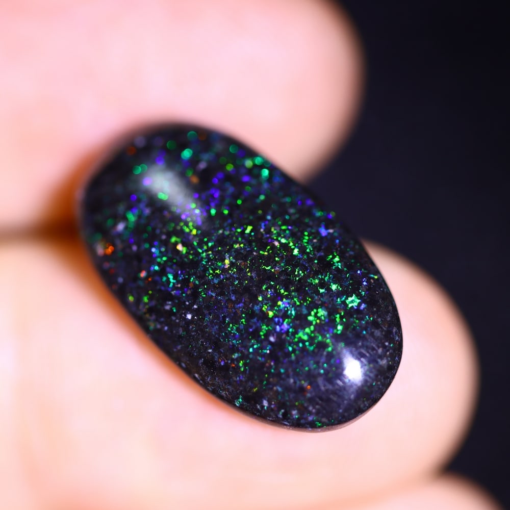 *6.22Ct Matrix Fairy Opal - Australian Opal: Ksmith Jewels Global Welcome to our auction house, today auction brought to you by Ksmith Jewels Global based in Penang, Malaysia specialize in all kinds of opal and color gemstone both in manufacturi