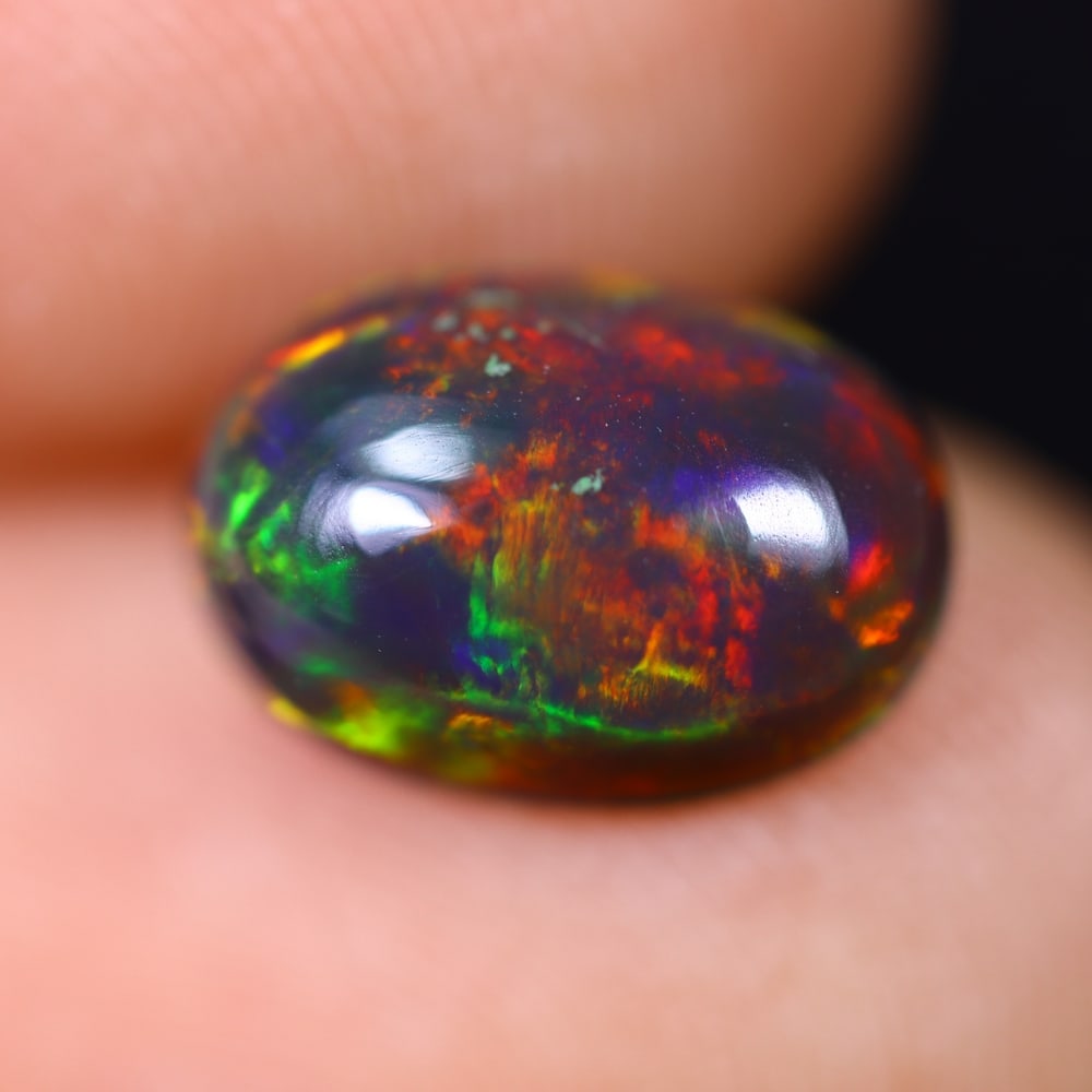 1.56Ct Welo Black Opal Polished - Ethiopian Opal: Ksmith Jewels Global Welcome to our auction house, today auction brought to you by Ksmith Jewels Global based in Penang, Malaysia specialize in all kinds of opal and color gemstone both in manufacturi