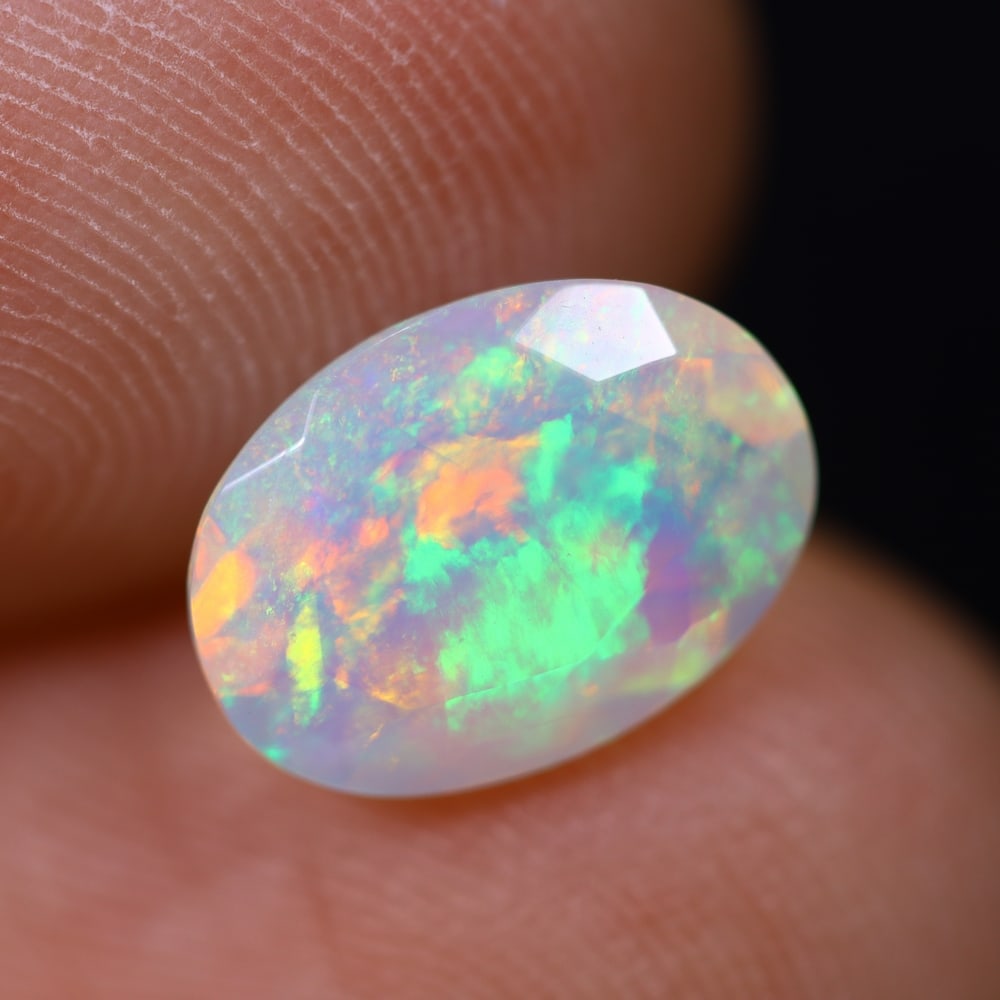 1.19Ct Welo Opal Faceted Polished - Ethiopian Opal: Ksmith Jewels Global Welcome to our auction house, today auction brought to you by Ksmith Jewels Global based in Penang, Malaysia specialize in all kinds of opal and color gemstone both in manufacturi