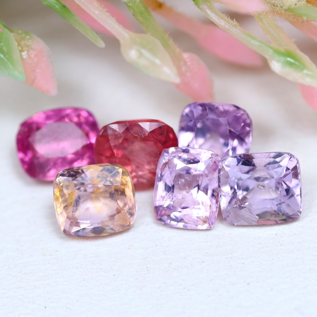 3.51Ct Natural Cushion Burmese Spinel - Burmese Spinel - Cushion Gemstone Lots: Ksmith Jewels Global Welcome to our auction house, today auction brought to you by Ksmith Jewels Global based in Penang, Malaysia specialize in all kinds of opal and color gemstone both in manufacturi