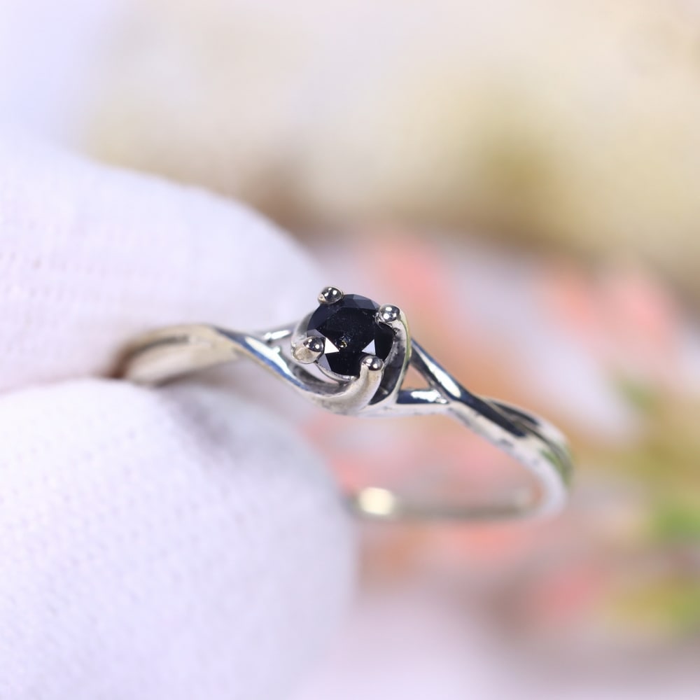 1g Natural Diamond Sterling Silver 925 Ring - Size US 5.5 - Total Diamond 0.18ct (1 of 2)