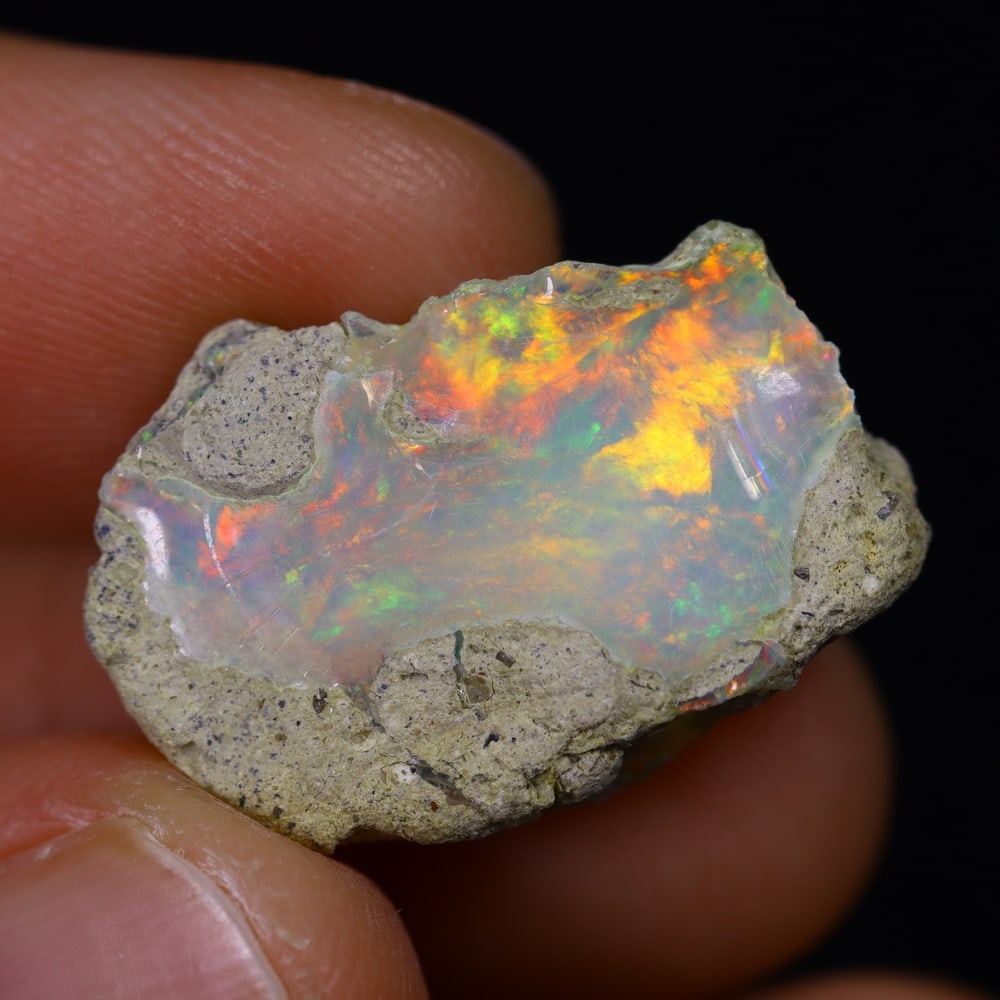 10.1Ct Rough Opal Specimen - Ethiopian Opal - Mineral Rough: Ksmith Jewels Global Welcome to our auction house, today auction brought to you by Ksmith Jewels Global based in Penang, Malaysia specialize in all kinds of opal and color gemstone both in manufacturi