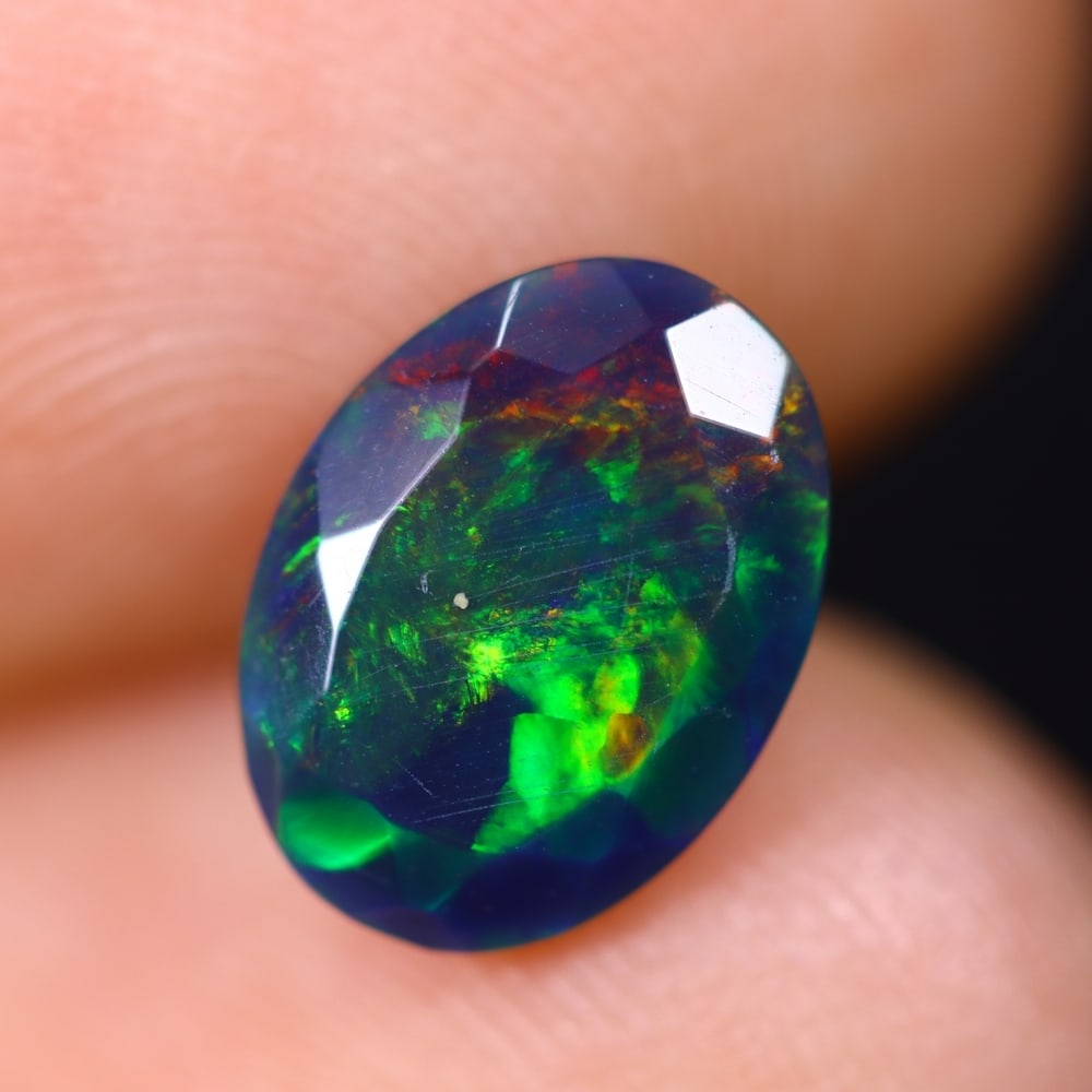 1.29Ct Welo Black Faceted Opal Polished - Ethiopian Opal: Ksmith Jewels Global Welcome to our auction house, today auction brought to you by Ksmith Jewels Global based in Penang, Malaysia specialize in all kinds of opal and color gemstone both in manufacturi