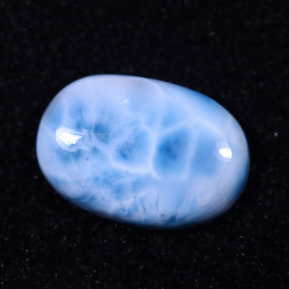 *16.93cts Natural Larimar - Polished Cabochon: Ksmith Jewels Global Welcome to our auction house, today auction brought to you by Ksmith Jewels Global based in Penang, Malaysia specialize in all kinds of opal and color gemstone both in manufacturi