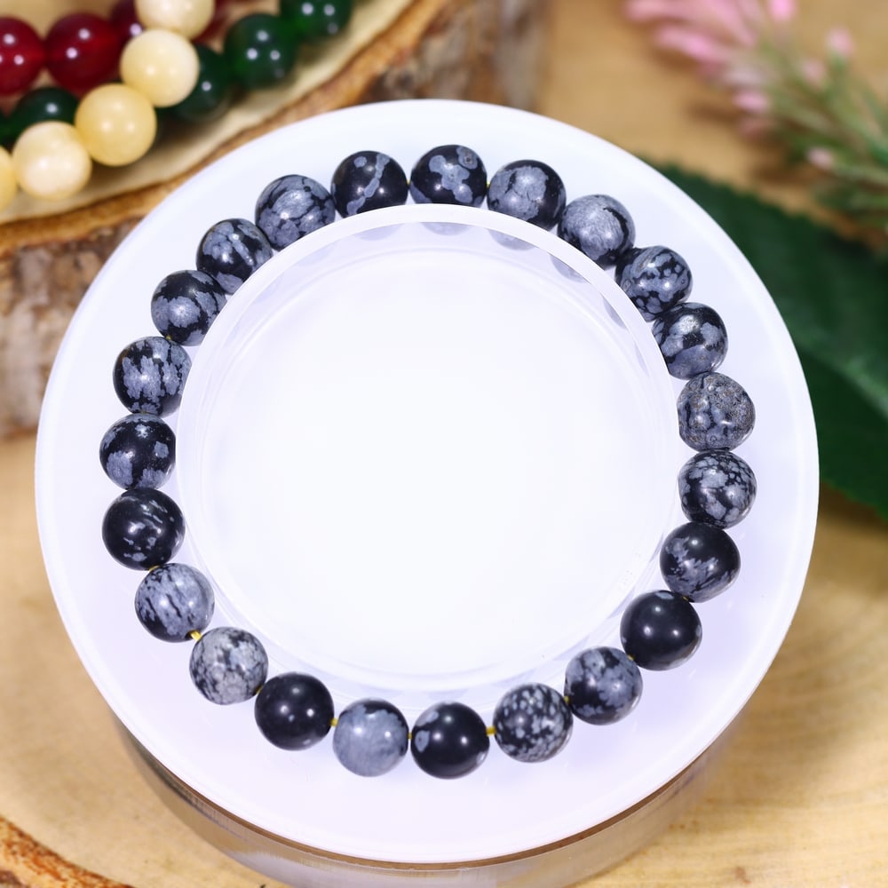 14.47g Snowflake Obsidian Bracelet - Polished Beads: Ksmith Jewels Global Welcome to our auction house, today auction brought to you by Ksmith Jewels Global based in Penang, Malaysia specialize in all kinds of opal and color gemstone both in manufacturi