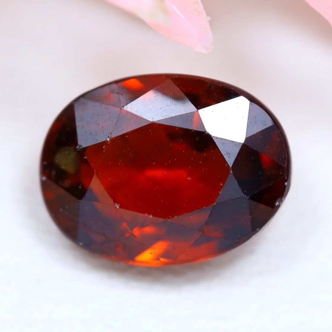 2.85Ct Natural Untreated Cambodia Zircon Oval Gemstone: Ksmith Jewels Global Welcome to our auction house, today auction brought to you by Ksmith Jewels Global based in Penang, Malaysia specialize in all kinds of opal and color gemstone both in manufacturi