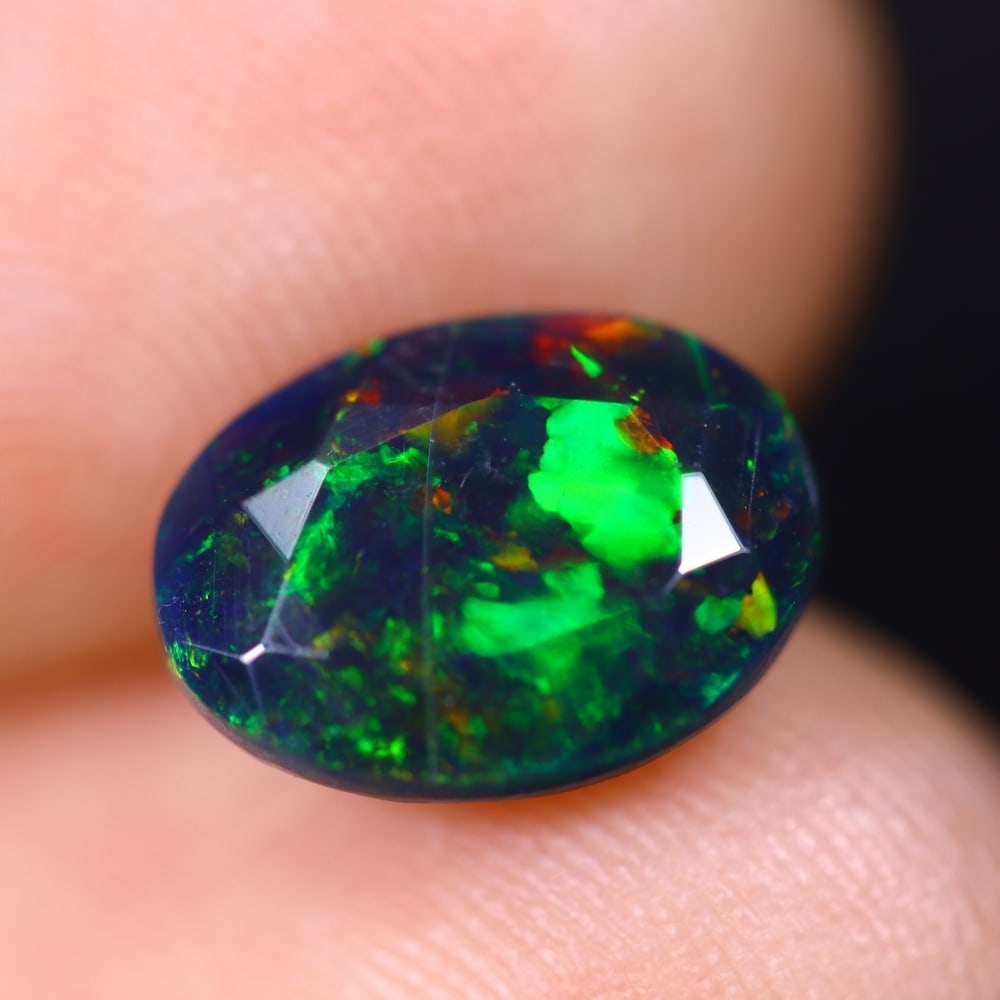 1.48Ct Welo Black Faceted Opal Polished - Ethiopian Opal: Ksmith Jewels Global Welcome to our auction house, today auction brought to you by Ksmith Jewels Global based in Penang, Malaysia specialize in all kinds of opal and color gemstone both in manufacturi
