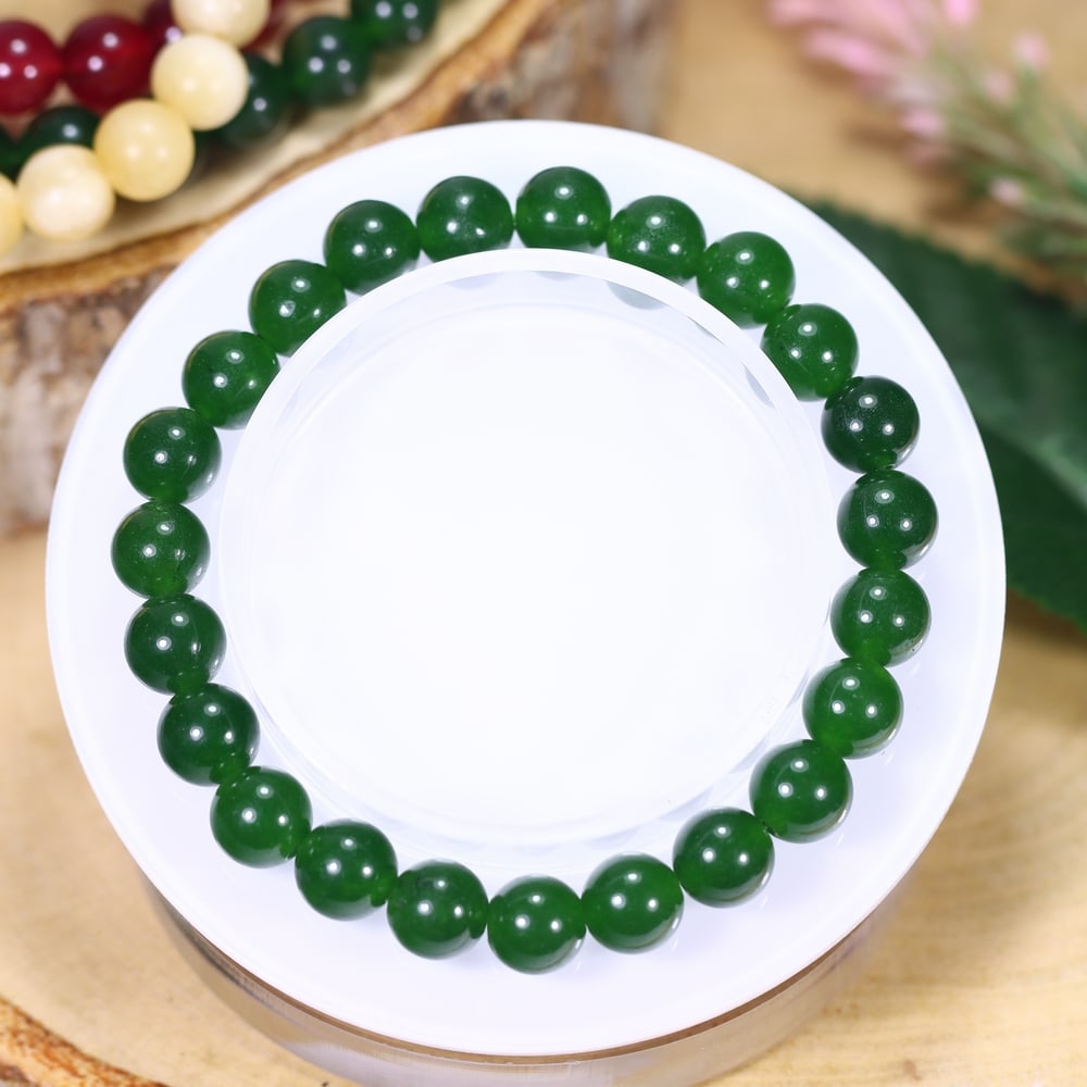 18.42g Nephrite Jade Bracelet - Polished Beads: Ksmith Jewels Global Welcome to our auction house, today auction brought to you by Ksmith Jewels Global based in Penang, Malaysia specialize in all kinds of opal and color gemstone both in manufacturi