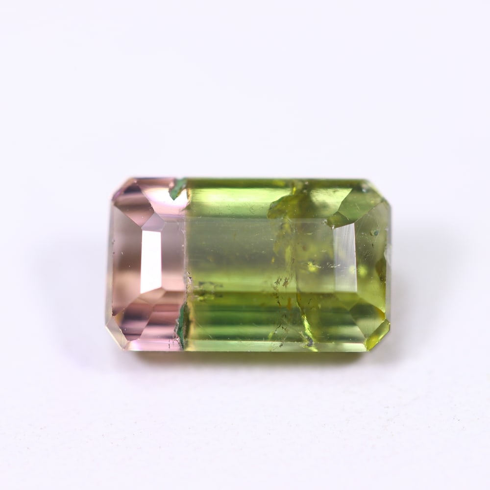 2.10cts Natural Watermelon Tourmaline - Bi-Colour Faceted Cut: Ksmith Jewels Global Welcome to our auction house, today auction brought to you by Ksmith Jewels Global based in Penang, Malaysia specialize in all kinds of opal and color gemstone both in manufacturi