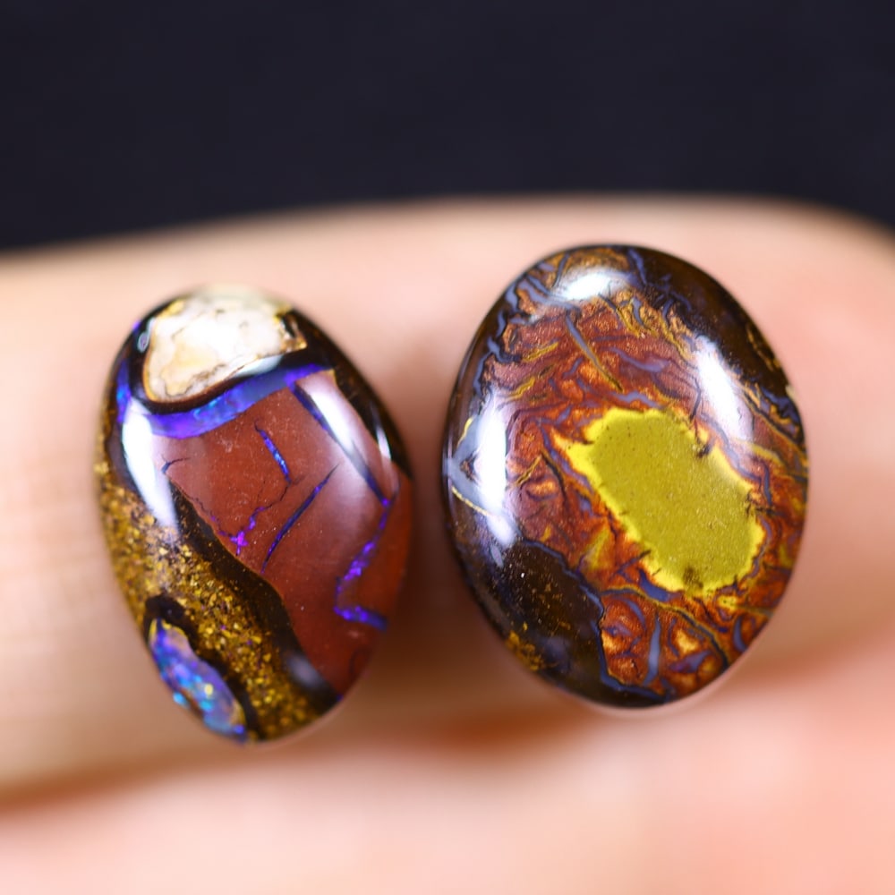 *11.24Ct Boulder Opal Set - Australian Opal: Ksmith Jewels Global Welcome to our auction house, today auction brought to you by Ksmith Jewels Global based in Penang, Malaysia specialize in all kinds of opal and color gemstone both in manufacturi